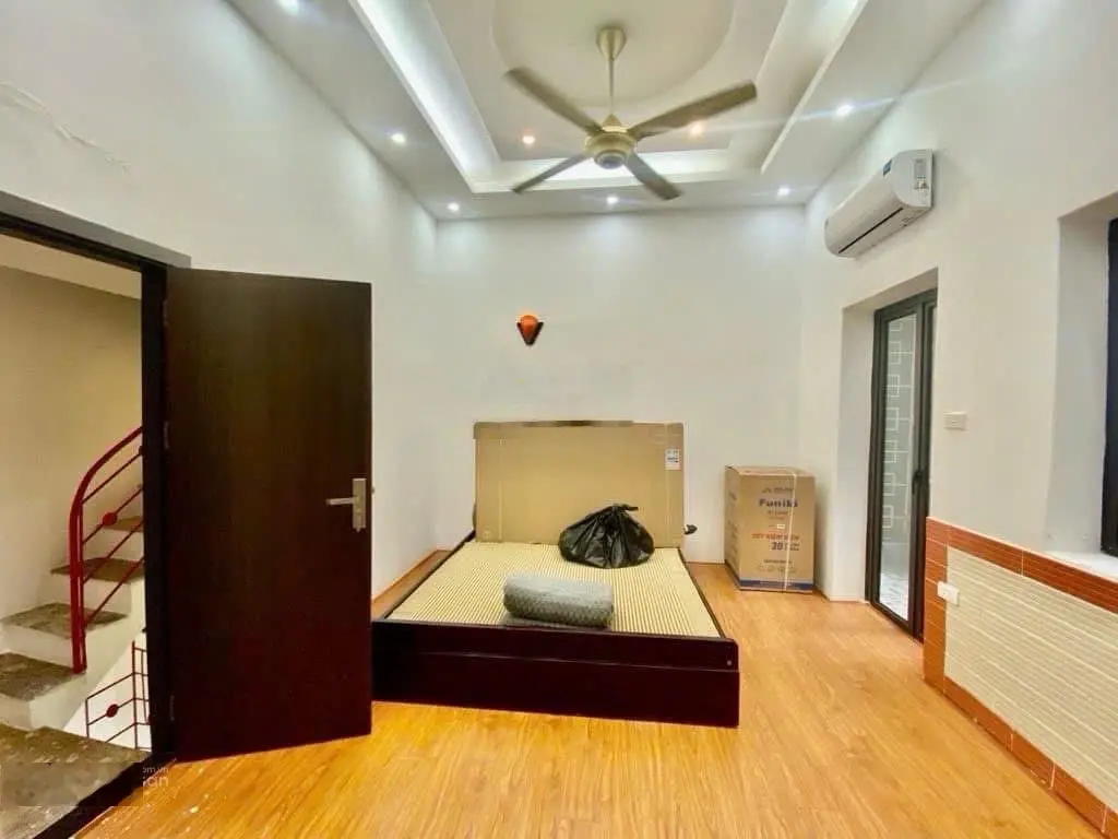 Bán nhà riêng 25m2, 4,3 tỷ tại Bạch Mai, Hai Bà Trưng, Hà Nội, giá siêu hời hiếm có 1 - 0 - 2