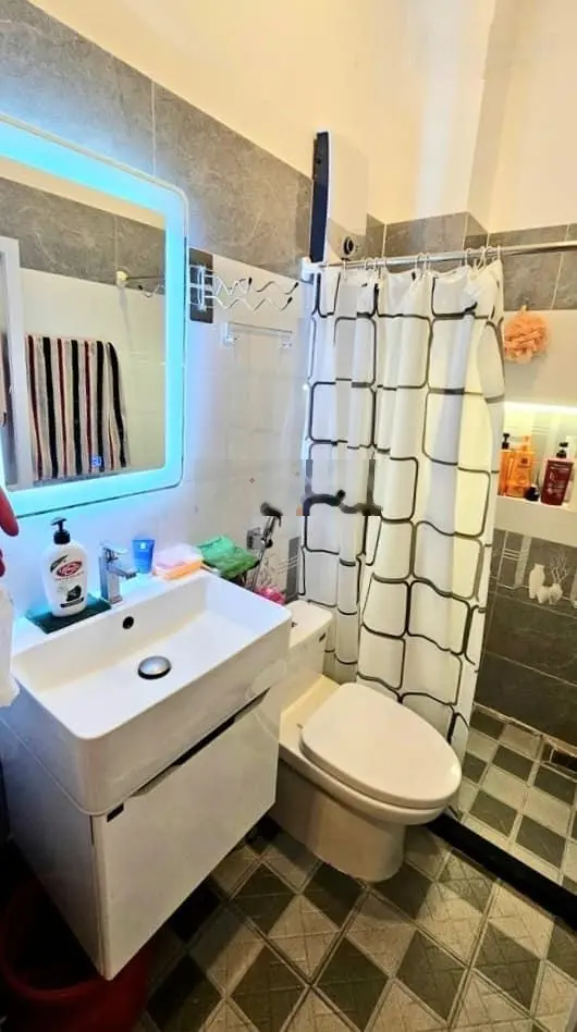 Chính chủ kẹt tiền bán gấp căn nhà ở ngay chợ Bờ Ngựa, đường Hưng Nhơn, 94m2, 1 lầu, giá 1 tỷ 150.