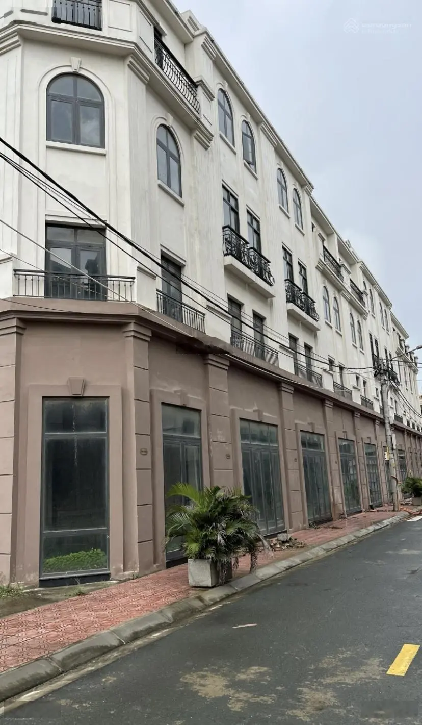 Bán Nhà Biệt Thự tại Sơn Đồng Center, giá chỉ 11X tỷ sẵn sổ giao dịch