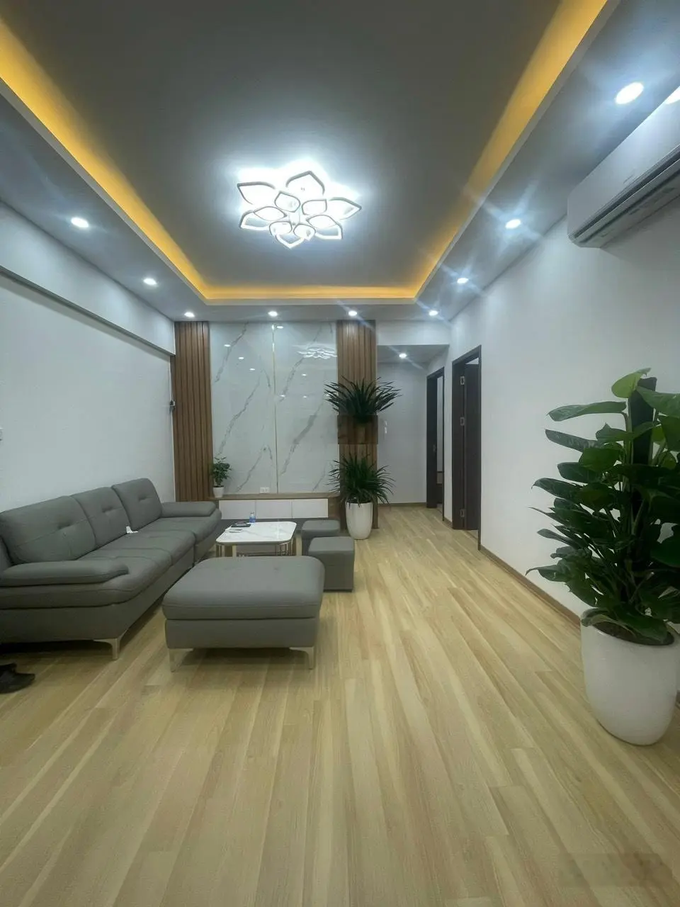 Em bán căn hộ tại HH Linh Đàm, tầng 20 view thành phố.Diện tích: 66 m2