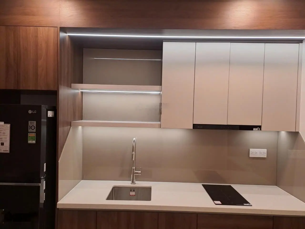 Bán căn hộ Nam kỳ khởi nghĩa - terra royal - Quận 3 ( 58m2 - 2pn - 1wc). Giá 5,1 tỷ.