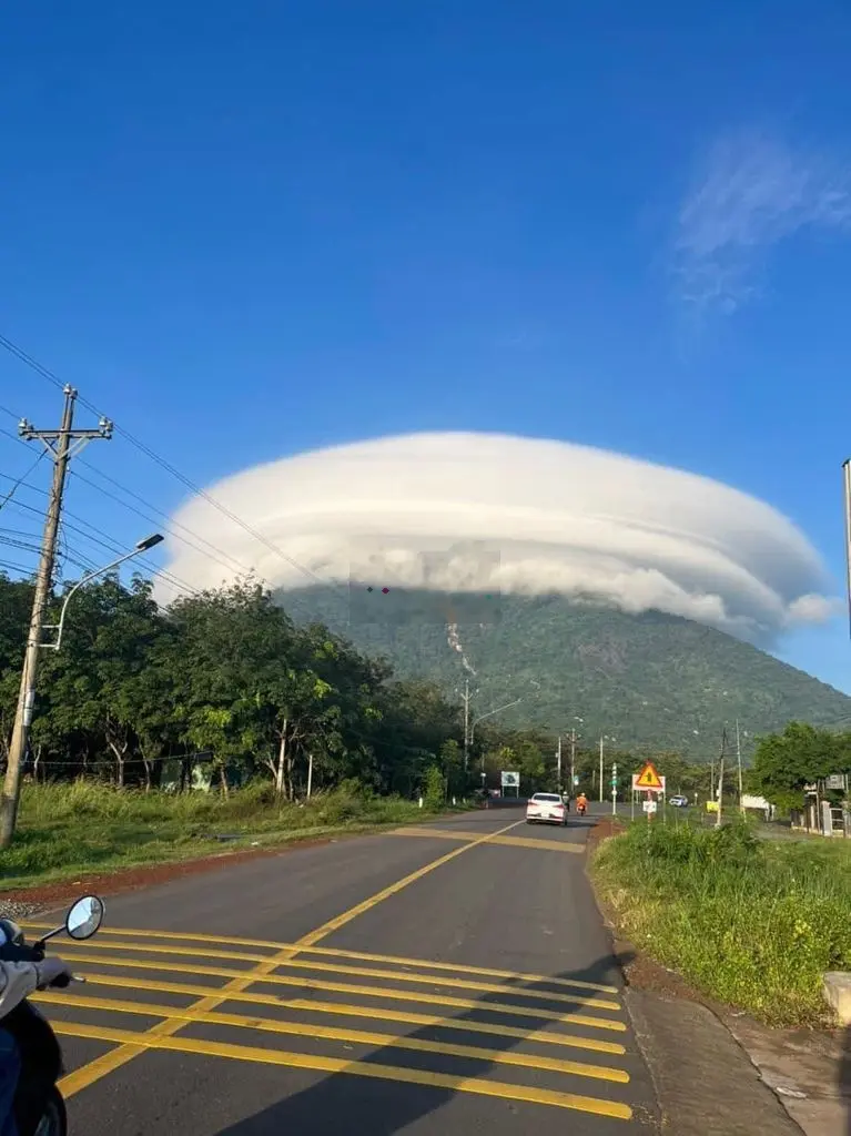Bán đất Thành phố view Núi Bà Đen giá 3xxtr bao sổ (ko tiếp môi giới)
