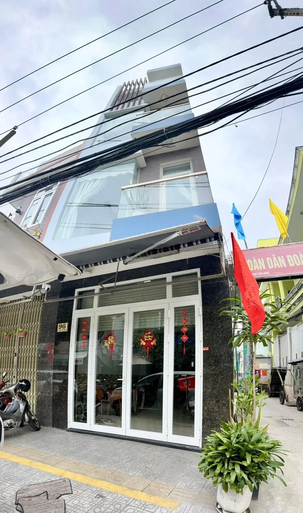 Bán nhà mặt tiền cạnh kiệt 96 đường Phạm Văn Nghị