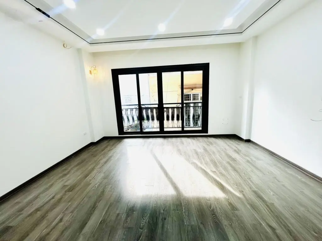 Bán nhà đẹp hai bà trưng - full nội thất cao cấp - sổ đỏ chính chủ