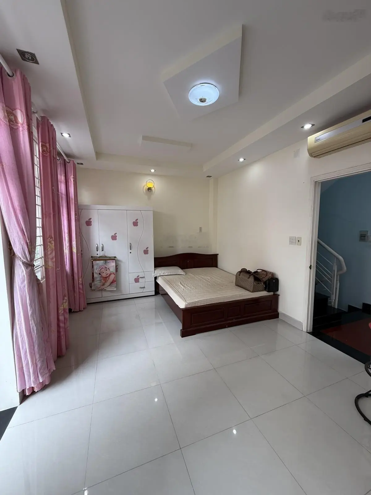Cần Bán Nhà Đường Lê Đại Hành, Quận 11 86m², 4PN, Pháp Lý Chuẩn, Giá 20 Tỷ tl