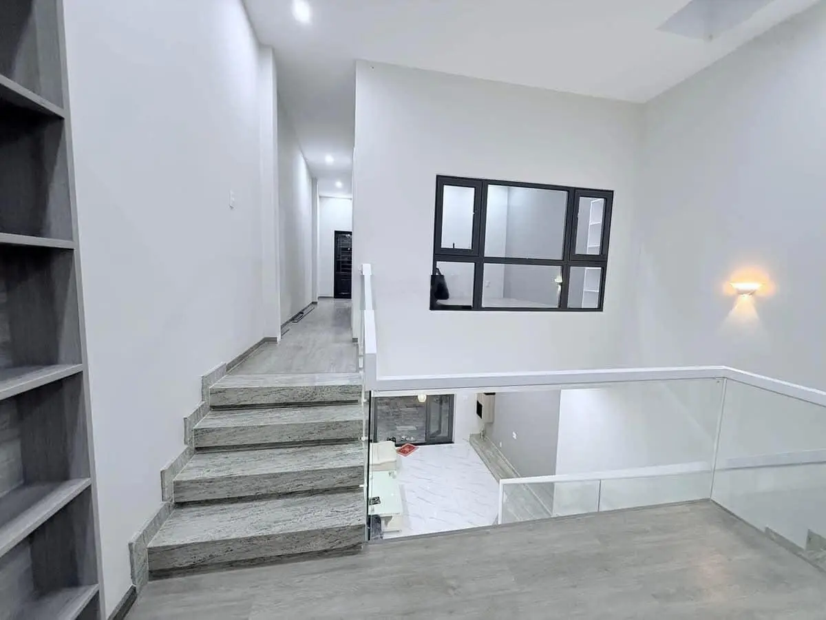 Bán nhà 2 tầng đường Hồ Phi Tích (Tây Nam) - Hoà Xuân