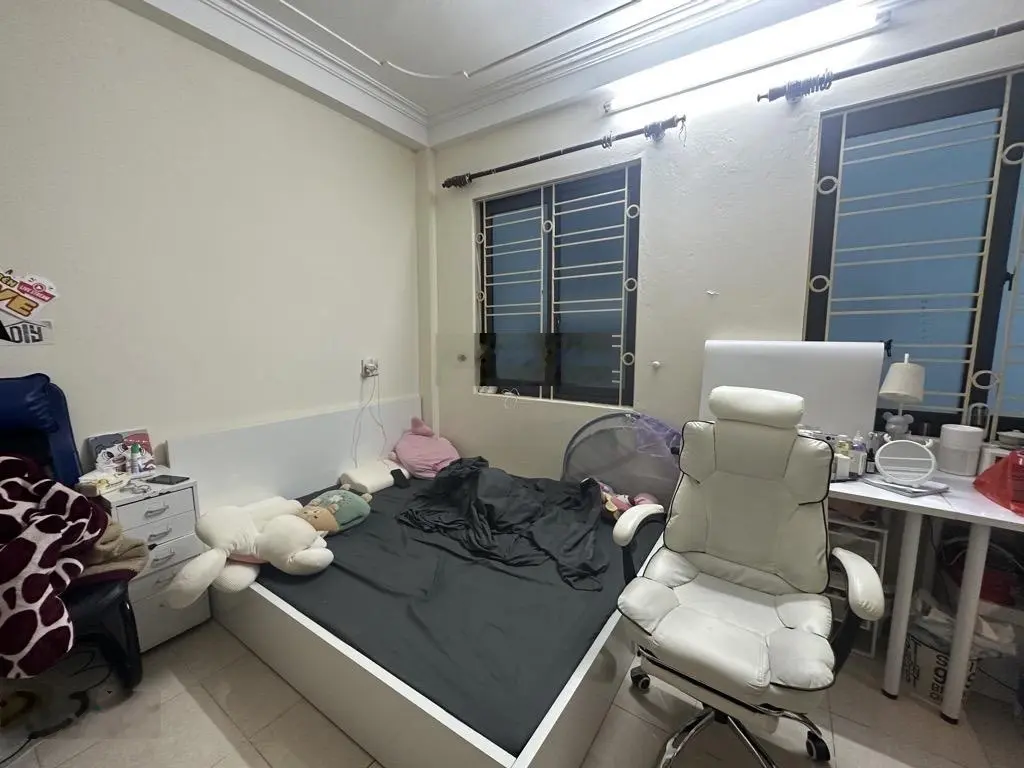 Mỹ Đình - Ô tô đỗ cổng - 15m ra ô tô tránh - sổ vuông đét - chỉ 6 tỷ
