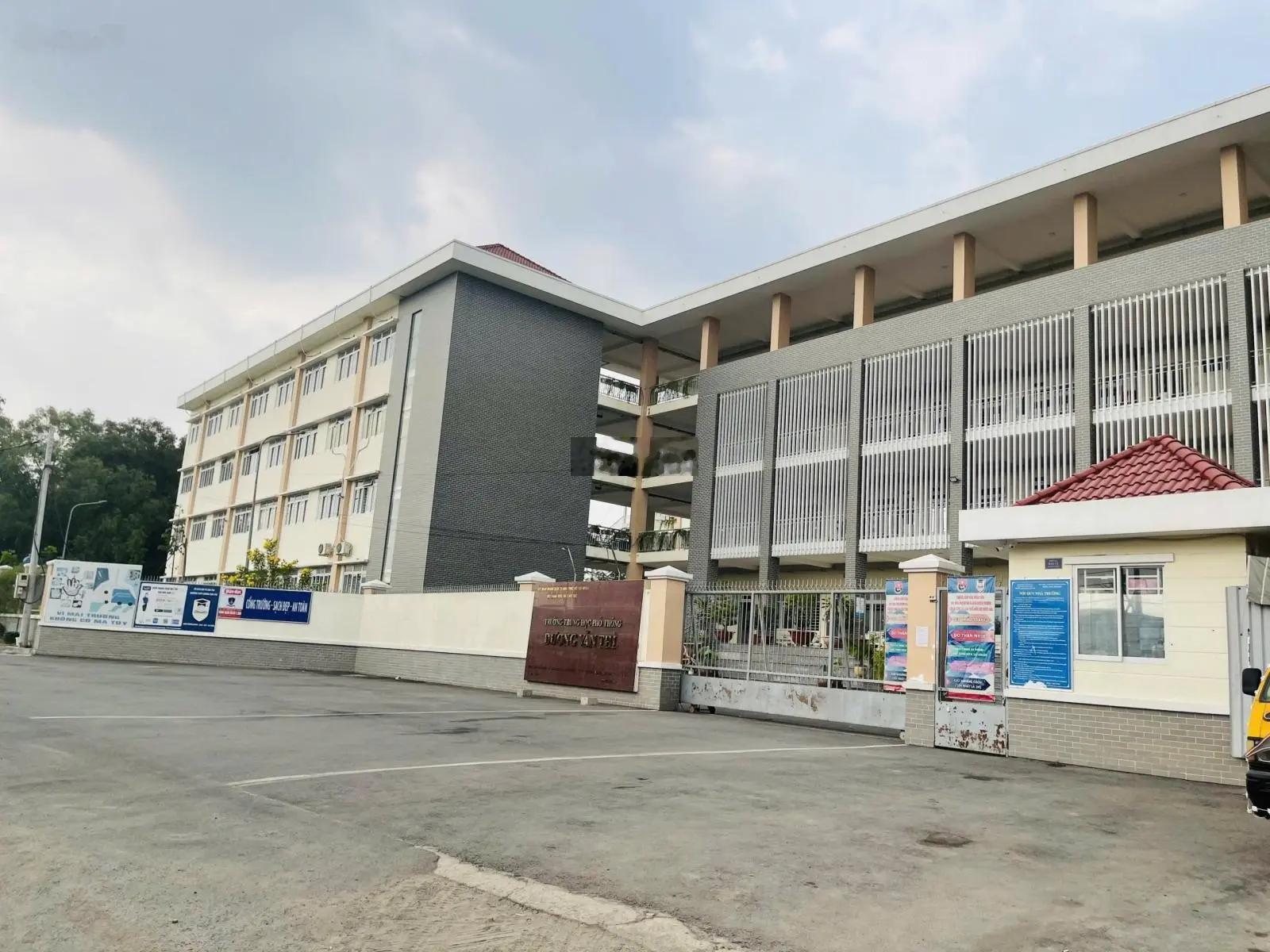 Hàng đầu tư chỉ 45tr/m2, đường xe tải 6m thẳng tắp, DT 97m2 Full thổ cư đường Lã Xuân Oai