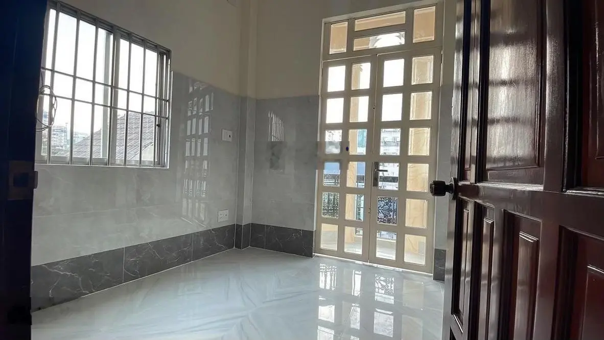 Bán nhà đẹp, khu sầm uất, gần Hàng Xanh, đường Xô Viết Nghệ Tĩnh, phường 25, Bình Thạnh