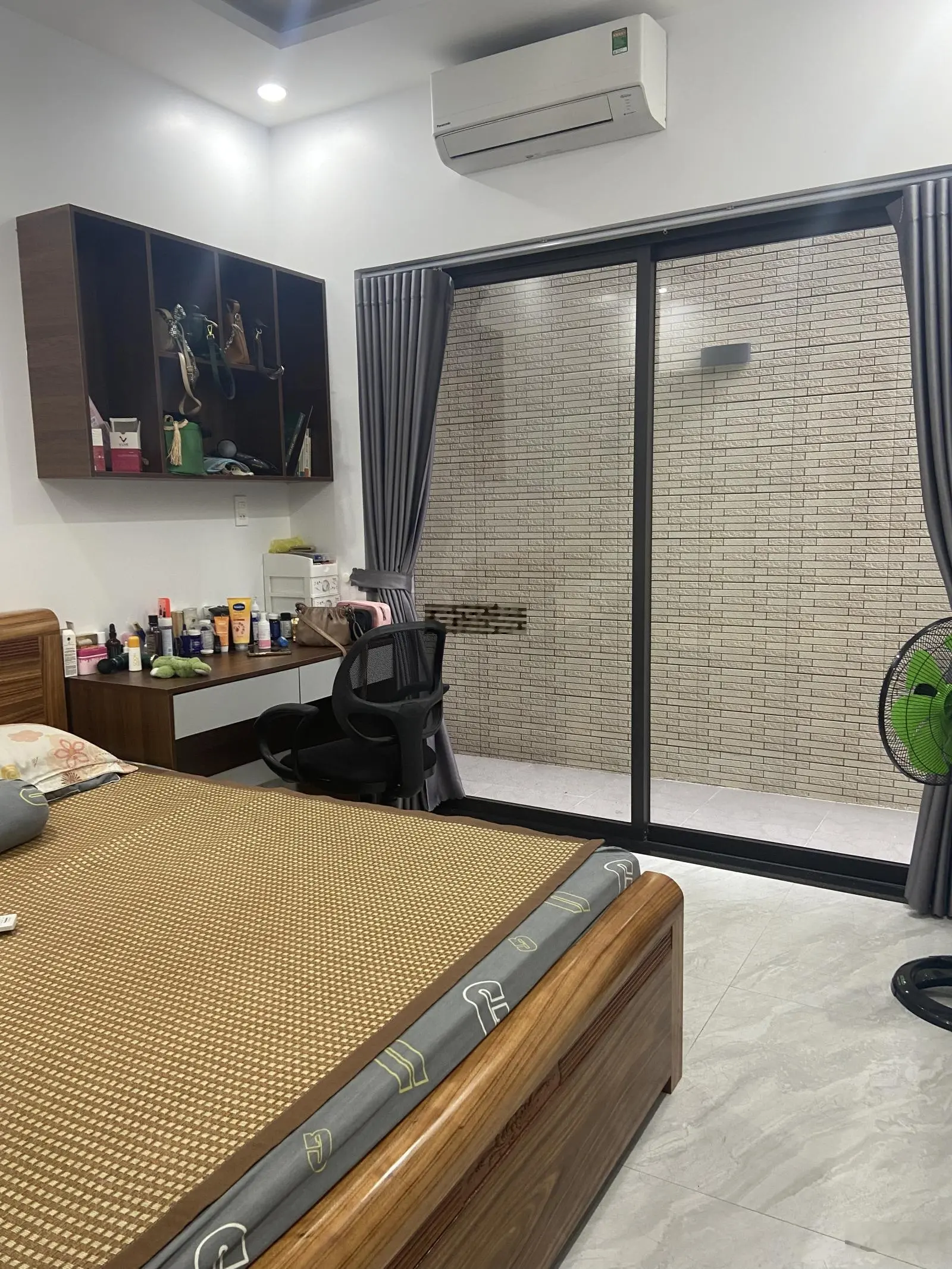 Chính chủ cần bán nhà mới xây 3 tầng đường Hồ Trung Lượng, Hoà Xuân, Cẩm Lệ, Đà Nẵng