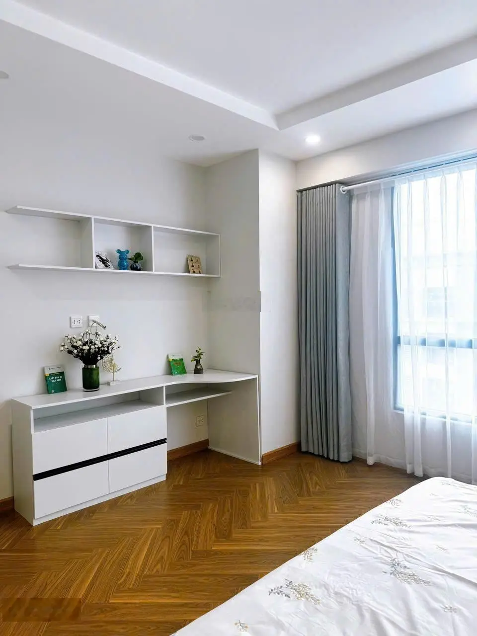 Bán căn hoa hậu 87m2 tại Vinhomes Times City - Park Hill giá 7.85 tỷ có thương lượng. LH 0869 396 ***
