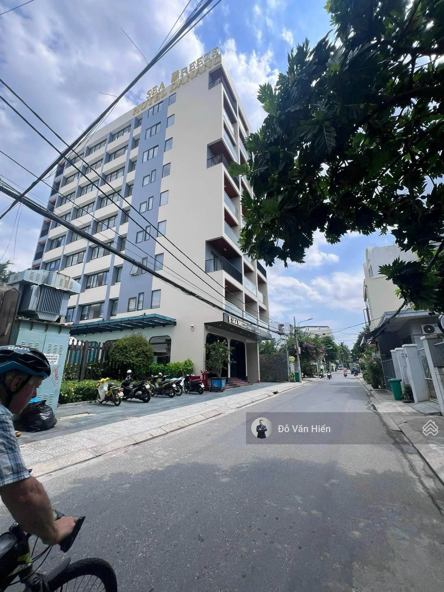 Hạ 500 triệu bán nhanh lô đất Đ. Bà Huyện Thanh Quan, sát biển Mỹ Khê