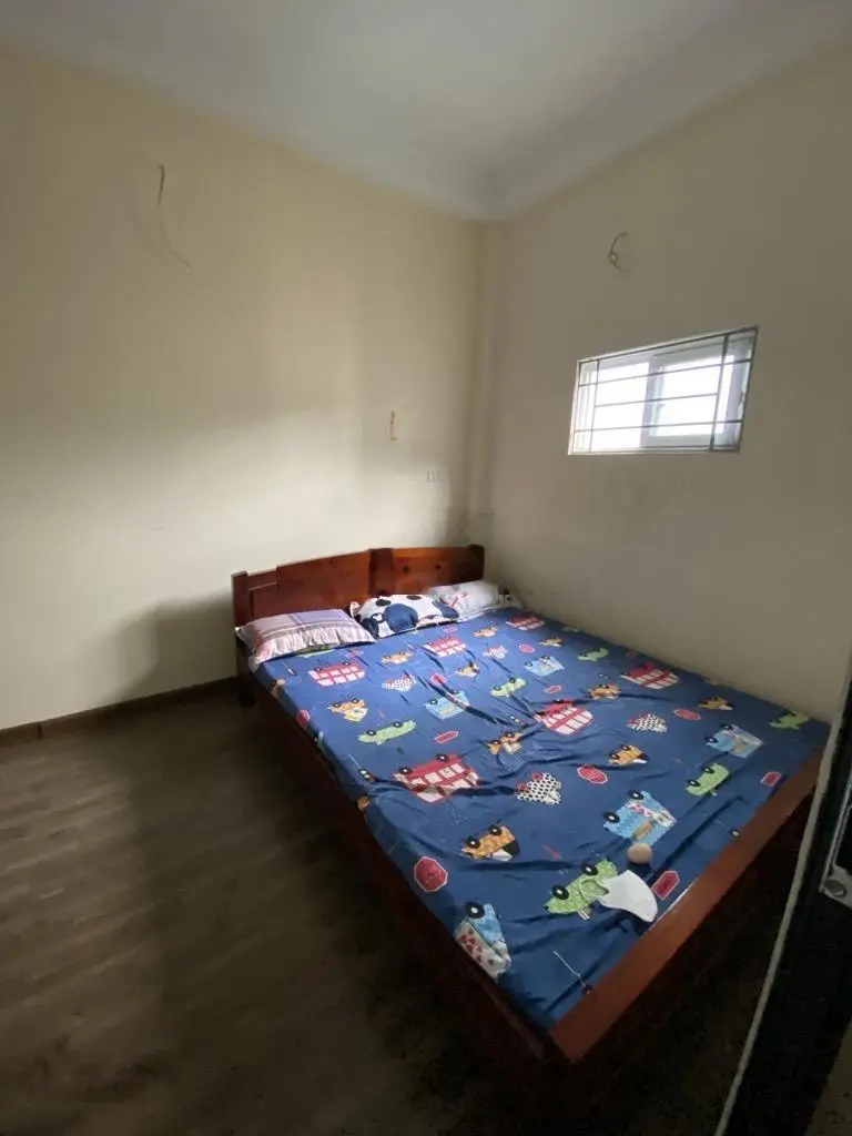 Bán nhà kẻ tạnh 31m 4 tầng chỉ 20m ra đường ô tô ngõ chợ, khu vực sầm uất