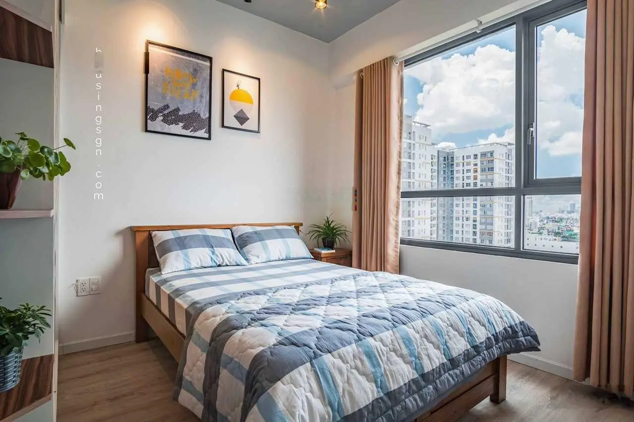 Bán Riva Park, 3PN, 2WC, DT: 105m2, giá: 5.2 tỷ (sổ) view sông, LH: 0937 349 *** Tuấn view đẹp