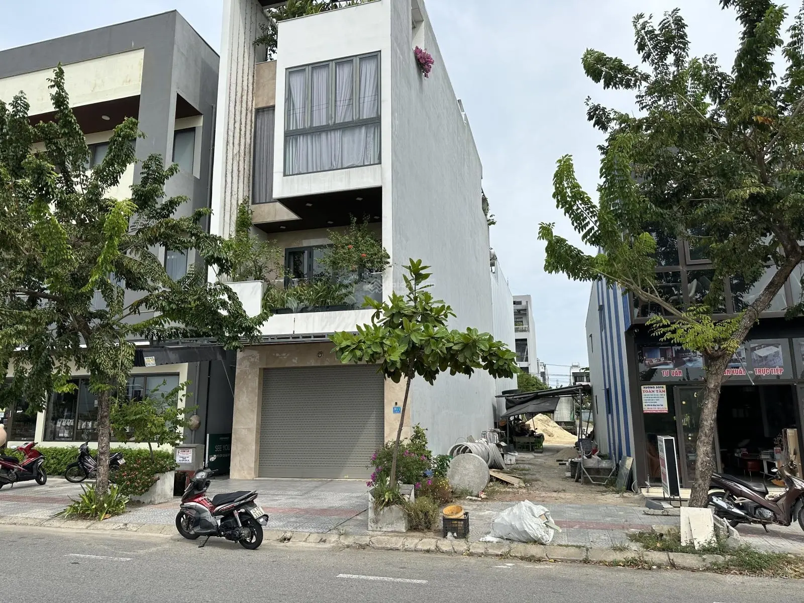Bán lô đất đường VŨ XUÂN THIỀU , sát ngã tư đường 10,5m thông dài, đông bắc vị trí đẹp