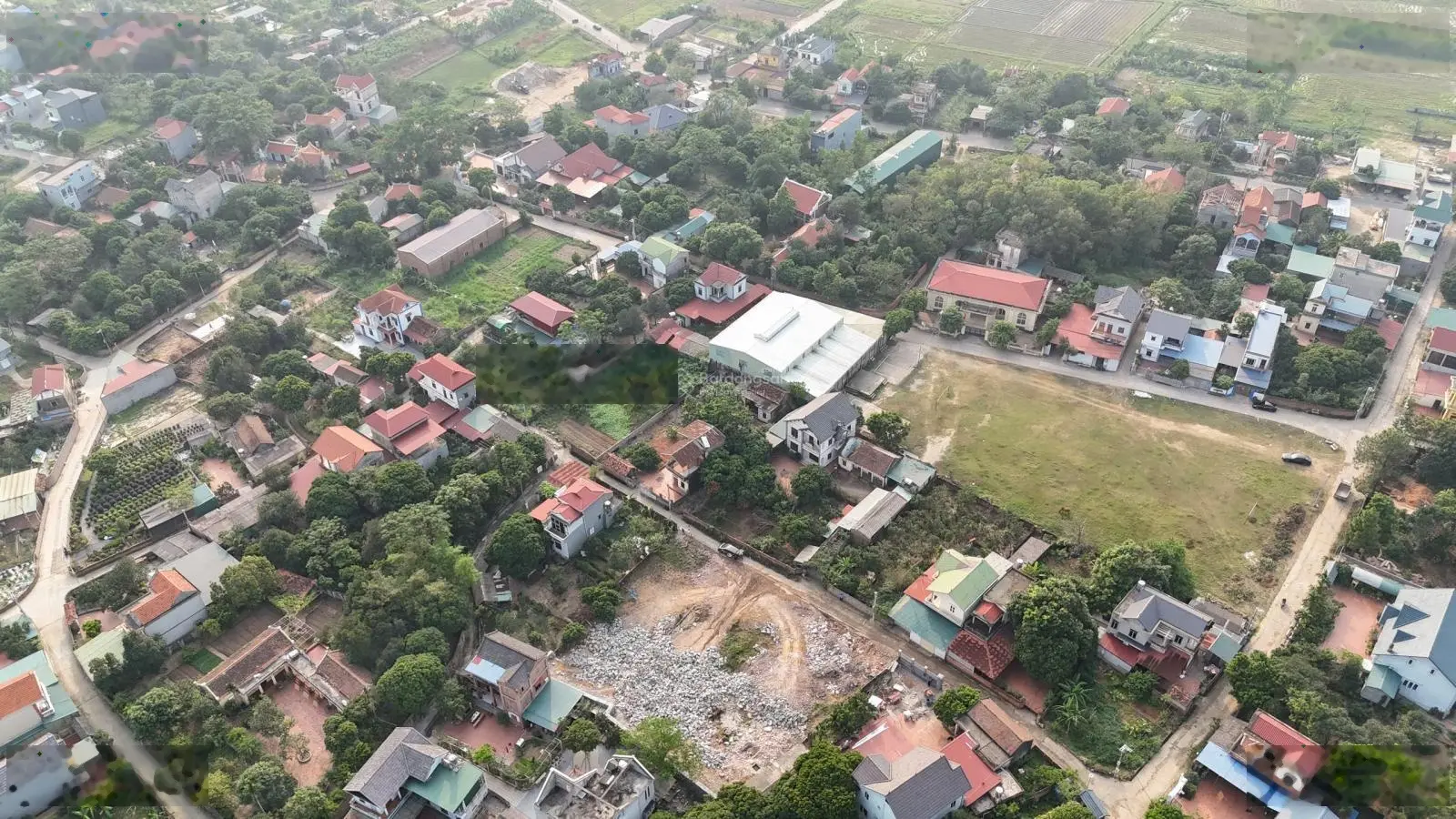 Giá rẻ gia đình cần bán 72m2 gần sân bay quốc tế Nội Bài, cửa ngõ ra vào đường vành đai 4 Hà Nội