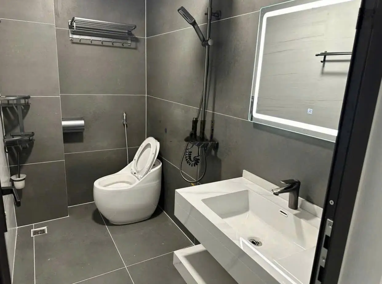 Cơ Hội Vàng Sở Hữu Căn Nhà 60m2 SHR Đ.Nguyên Trãi Quận 5 XD 3,5 Tầng 4PN Chỉ Với 2,690 Tỷy GỌI NGAY