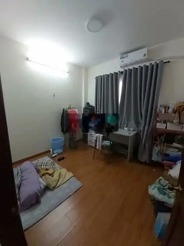 Bán căn hộ Khánh hội 2, Q4, 82m2, đã có sổ Hồng,