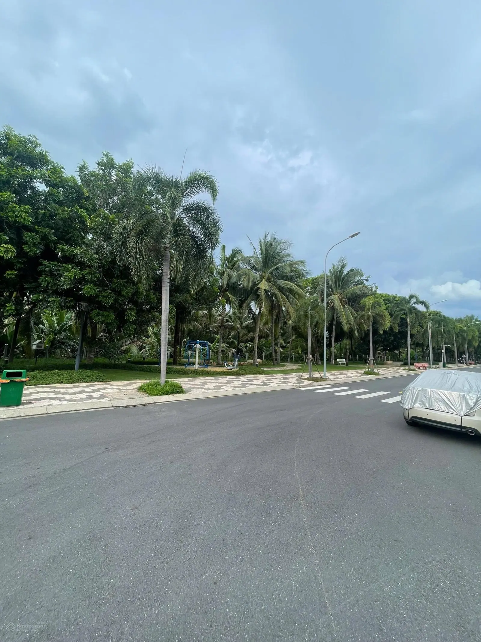 CẦN BÁN BIỆT THỰ SENTURIA 150M CĂN GÓC 2 MẶT VIEW CÔNG VIÊN CHÍNH CHỦ
