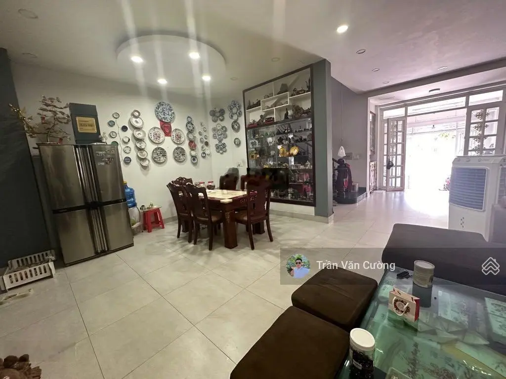 Giảm gần 2 tỷ, nhà mặt tiền 5 tầng, ngang khủng 6,54m, ra Vincom Lê Văn Việt Quận 9 5p, còn 13tỷ7