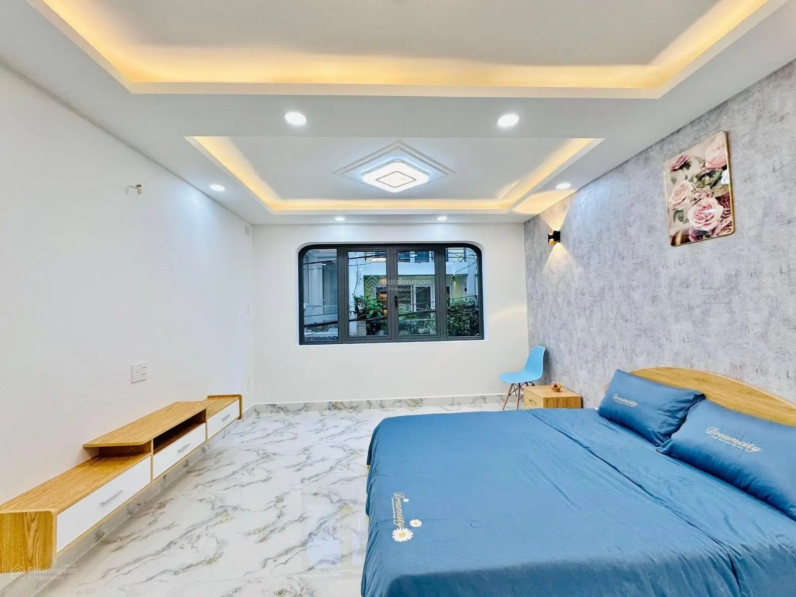 Cần thanh lý gấp căn nhà đường Tô Ký, Quận 12. Giá: 1.8 tỷ/63m2, có SHR. LH: 0984555724