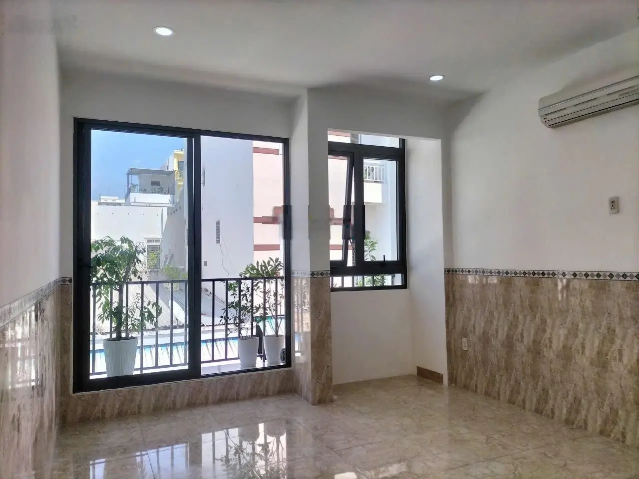 BÁN NHÀ 2 Tầng Khu Tái Định Cư Trong Khu Đô Thị VCN PHƯỚC HẢI, Nha Trang