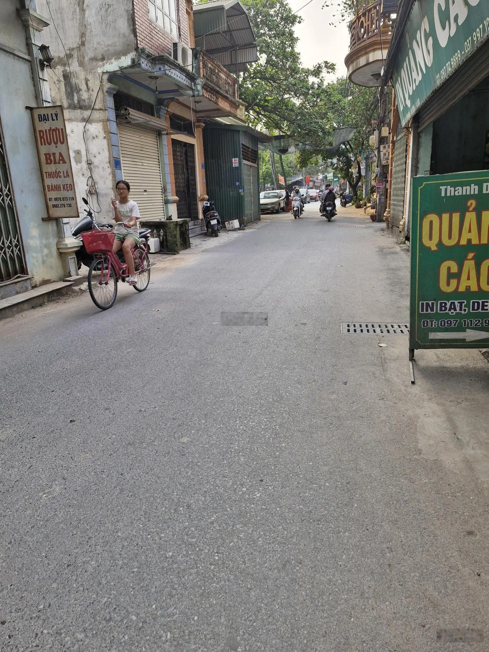 Cc bán đất trục chính tổ 5 Yên Nghĩa đường 6m dt 84m tặng nhà c4 mới tinh giá 9ty8 lh 0362 088 ***