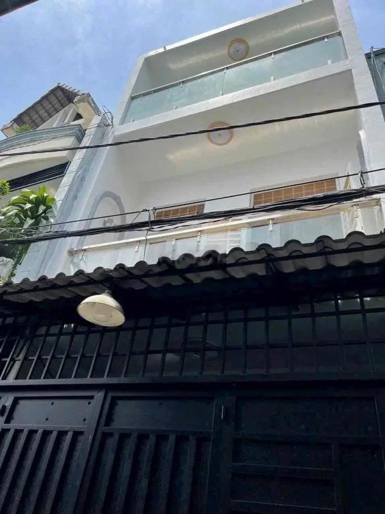 BÁN NHÀ SHR 1 TRỆT 2 LẦU ĐƯỜNG NGUYỄN VĂN KHỐI P8 GV