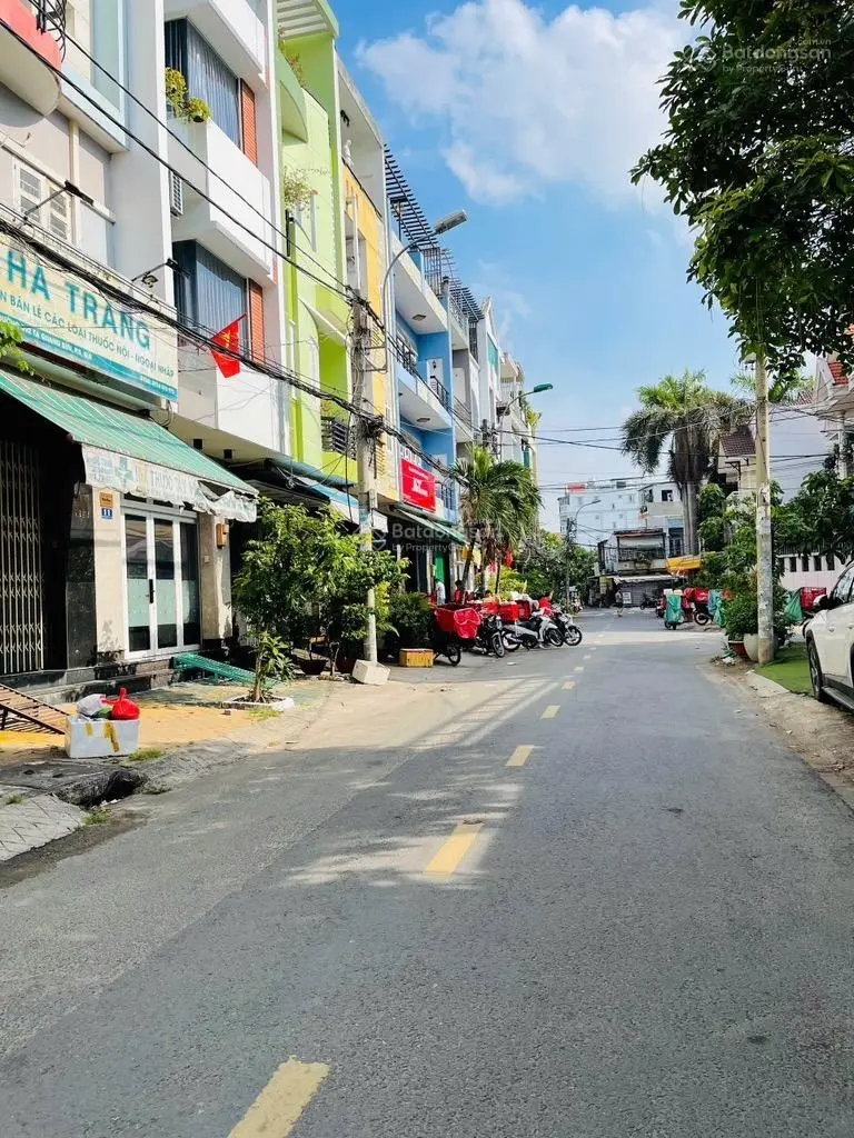 Mặt tiền đẹp 3tầng thuận lợi kd đa ngành tạ q bửu q8 khu ẩm thực dân cư sầm uất shr vuông nhỉnh 9tỷ