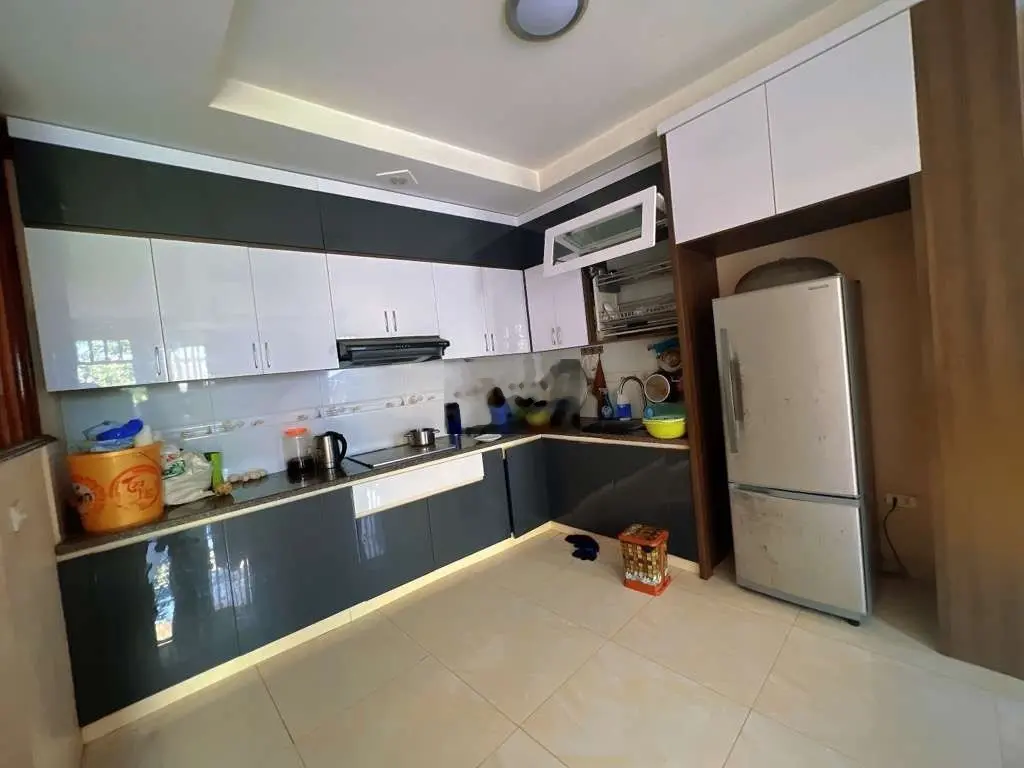 Thụy Phương, nhà đẹp, dân xây,40m2, 4 tầng,3 ngủ,10m ô tô tránh,5,x tỷ