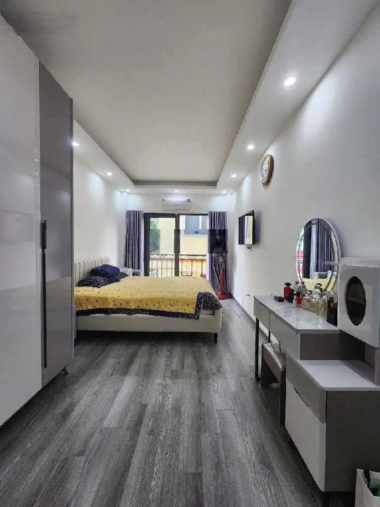 37m2 Phố An Dương ! Phân Lô/Sân rộng !! 5,5 Tỷ