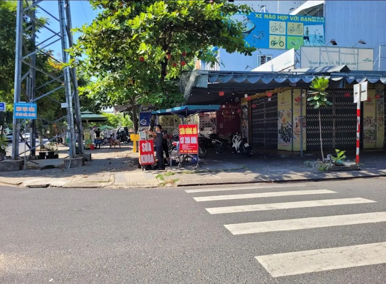 VIP-Nhà 2 mặt tiền kinh doanh đối diện cổng chợ Hoà Cường Lê Thanh Nghị