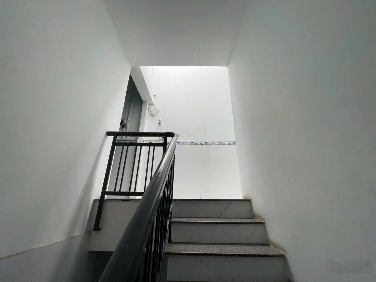 Bán nhà mặt tiền đường Vườn Lài nối dài 4.7mx38m