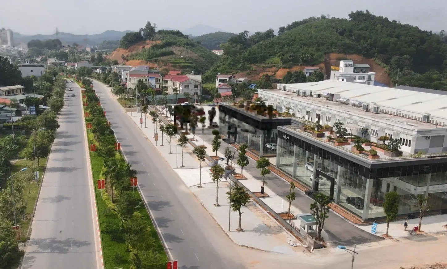 Bán lô góc đất đấu giá 120m2 - Mặt tiền 6m, đất 2 mặt tiền, mặt đường Âu Cơ giá tốt