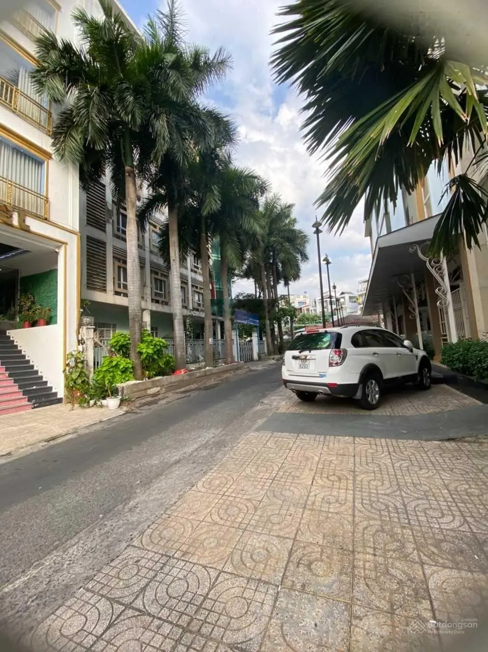 6 x 25m, bán nhà hầm - 5 lầu Nguyễn Đình Khơi - P. 4 (giá 29,8 tỷ)