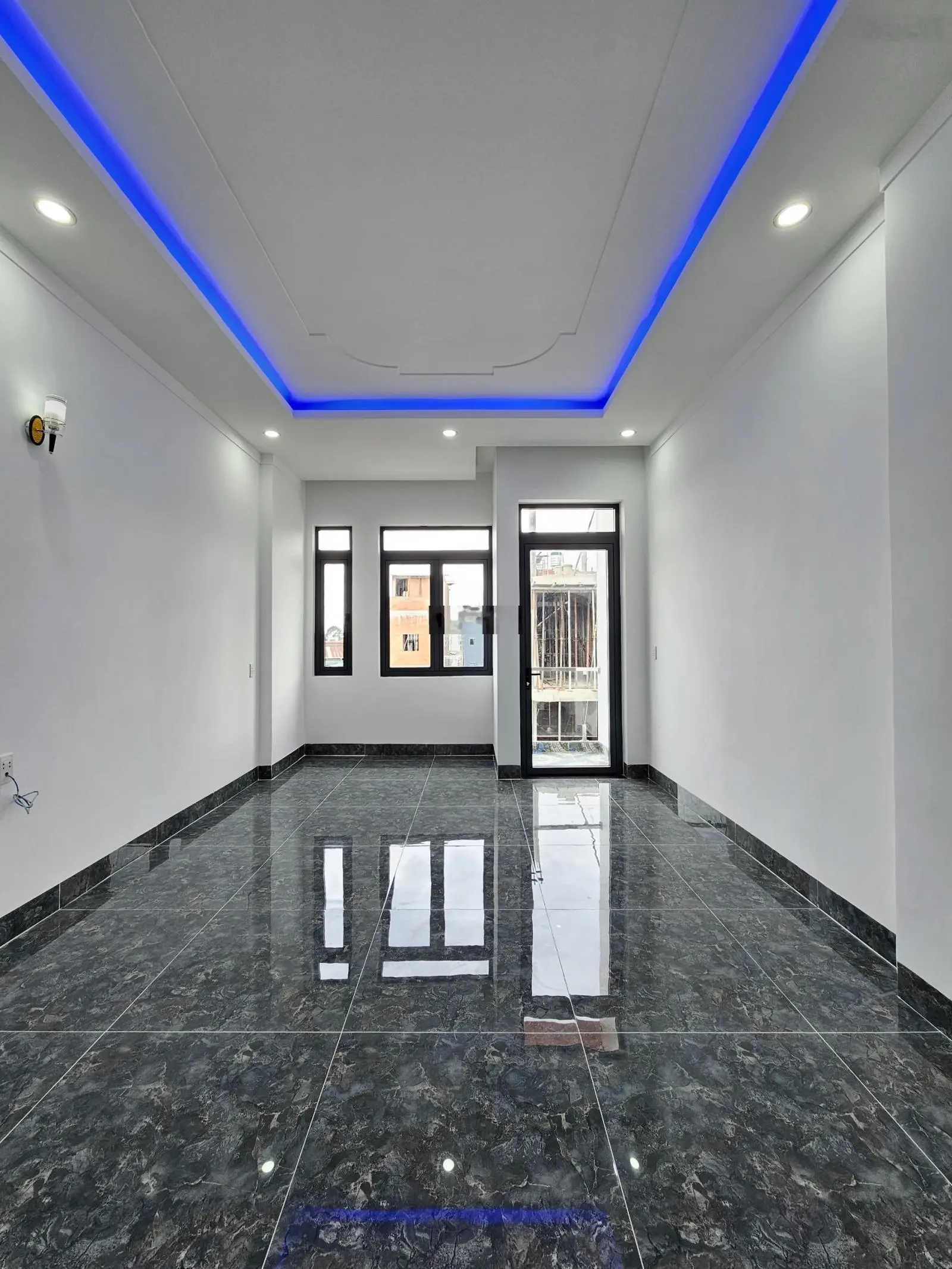 3 tỷ 750 Bán nhà 1 trệt 2 lầu KDC ĐẸP P.Thuận Giao, TP.Thuận An