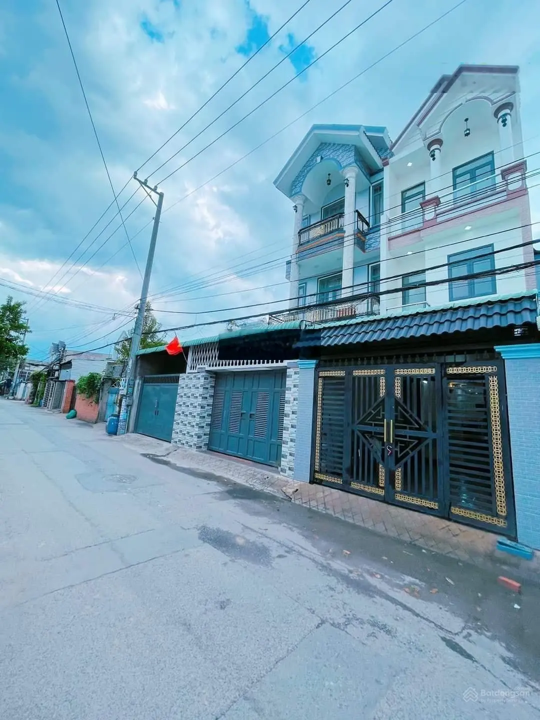 Chính Chủ cần bán lô đất Mặt Tiền Đường D4 . phường Phú Thọ. Thủ Dầu Một. Bình Dương . Chỉ 1tỷ590tr