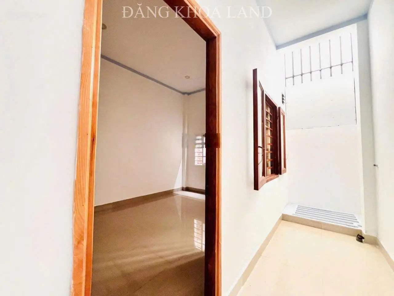 Nhà 2 tầng đường Tô Vĩnh Diện, kế bên Bcons Greenview, gần Big C, 69m2 đất giá chỉ 4tỷ2
