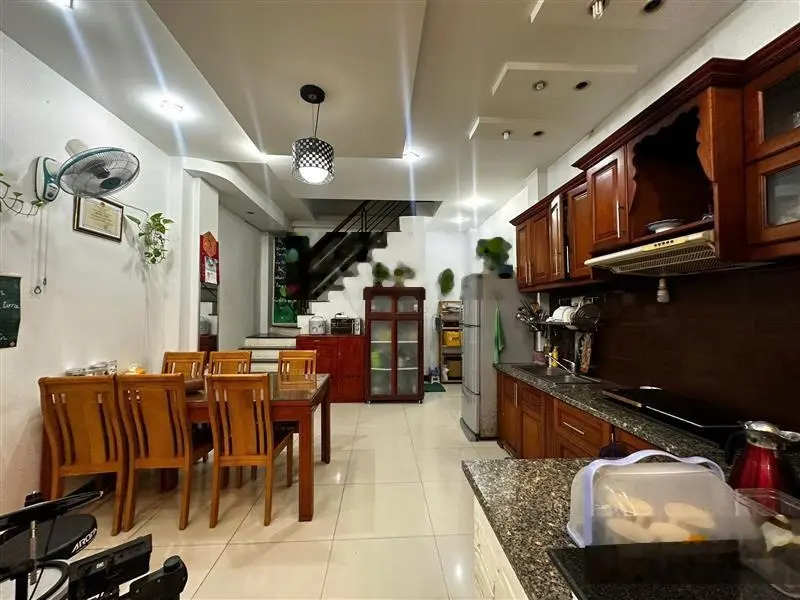 Bán gấp nhà 3 tầng hẻm xe hơi đúc BTCT Tại Lê Đức Thọ phường 17 GÒ VẤP chỉ nhỉnh 4 tỷ