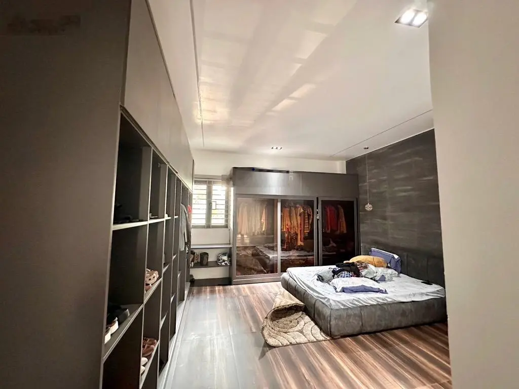 Nhà đẹp 4 tầng, 91m2, HXH, ngang 5m. 5PN 5WC, Tăng Nhơn Phú B