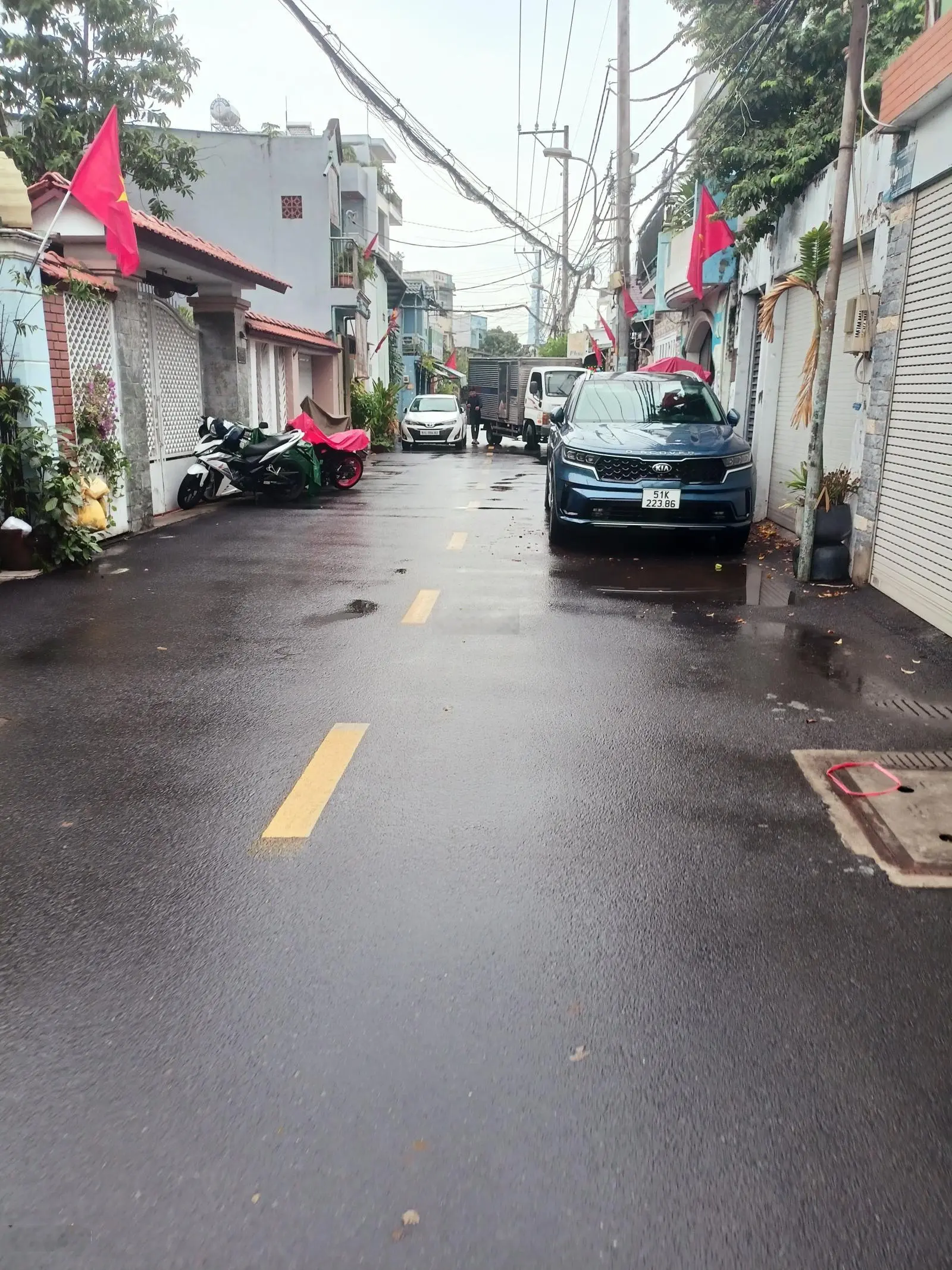 Bán nhà mặt tiền đường 4 tầng ngang 8m