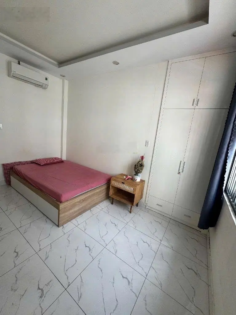 Bán nhà 4 tầng - khu dân cư hiện hữu không lo giải tỏa - đường Khánh Hội VIP Quận 4