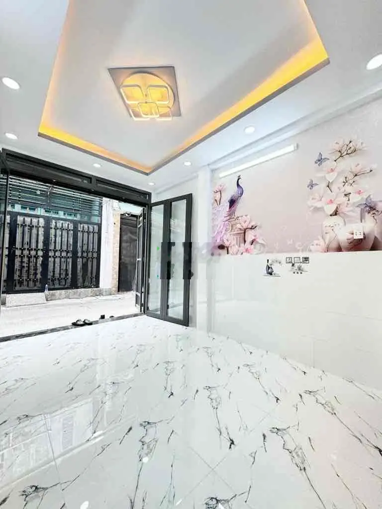 BÁN NHÀ LÊ VĂN QUỚI - ĐÚC BTCT - 30m2 - HXH THÔNG - MỚI XÂY CỰC ĐẸP
