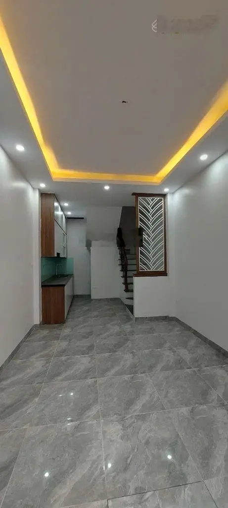 Bán nhà riêng tại Cầu Diễn, 6 tỷ, 38m2, 5PN, 5WC giá tốt