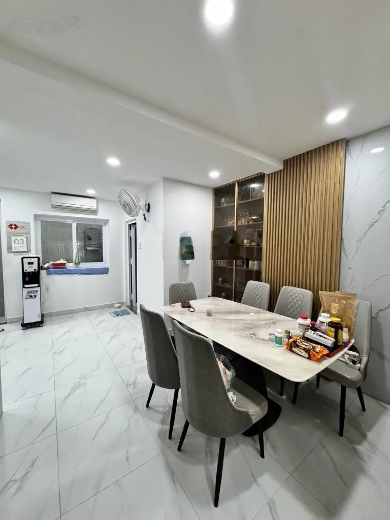 Biệt thự mini nguyễn trọng tuyển mới đẹp full nội thất nhỉnh 7 tỷ