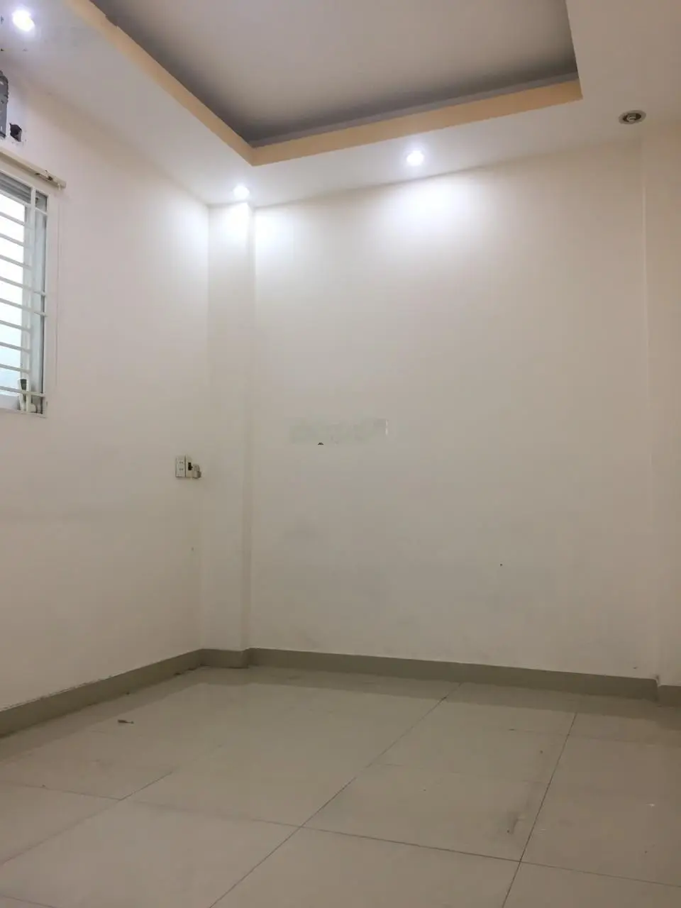 Bán gấp nhà hẻm nhựa 6m 766 Cách Mạng Tháng 8 56m2 1 lầu 5,9 tỷ