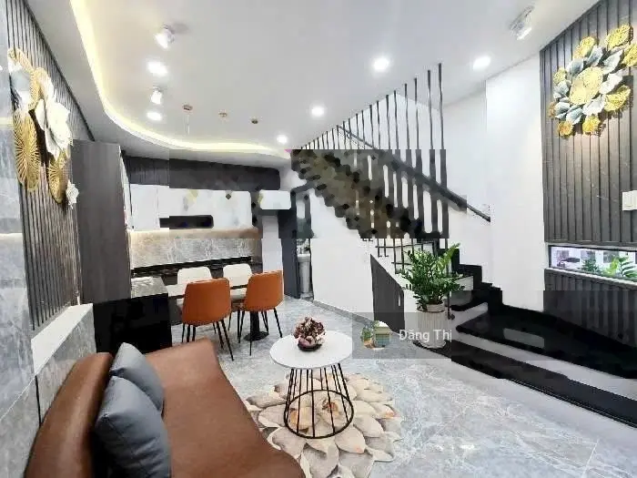 Nhà ngay sau GO Nguyễn Thị Thập ra cầu Phú Mỹ 2p, 65m2, 3pn, đang cho thuê 10tr/th