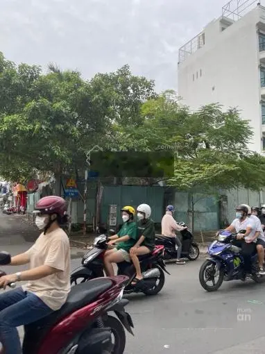 Tôi cần bán đất tại đường vườn lài quận 12. sổ hồng riêng.giá 2,8 tỷ/100m2 chính chủ.lh:0799 255 ***