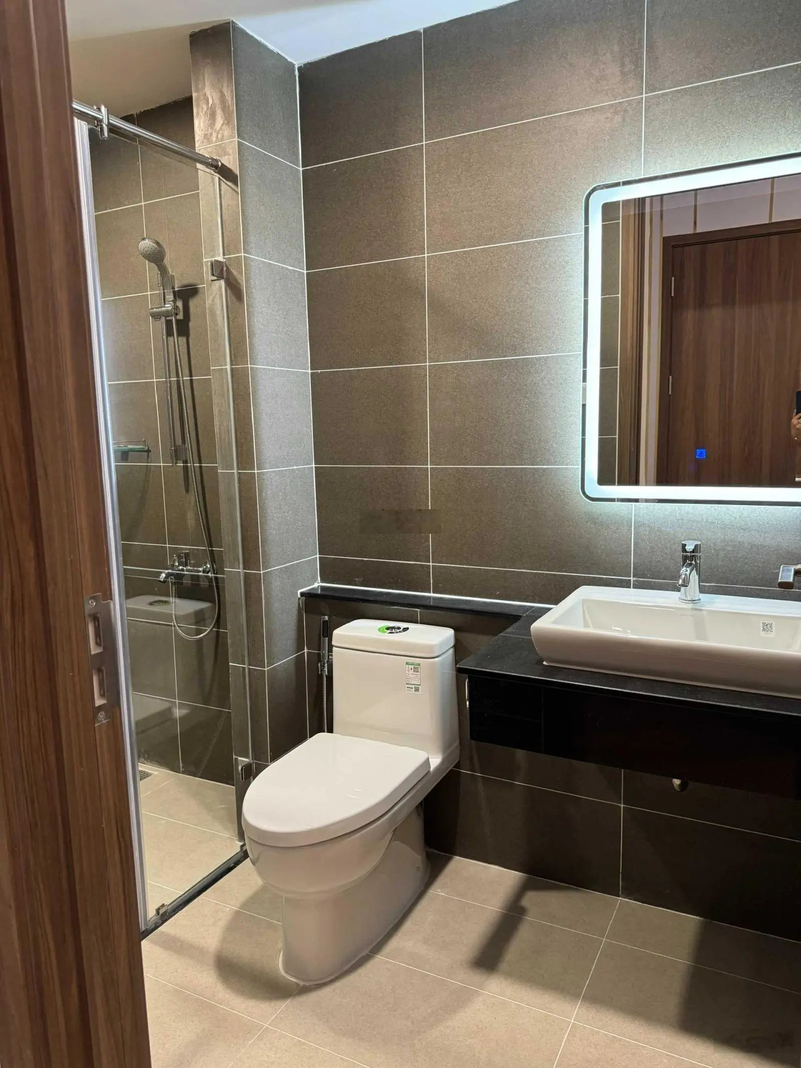 Căn 2PN Rivana view sông, tầng trung đẹp giá chỉ 2 tỷ 430 - Hỗ trợ thủ tục vay lên đến 70%