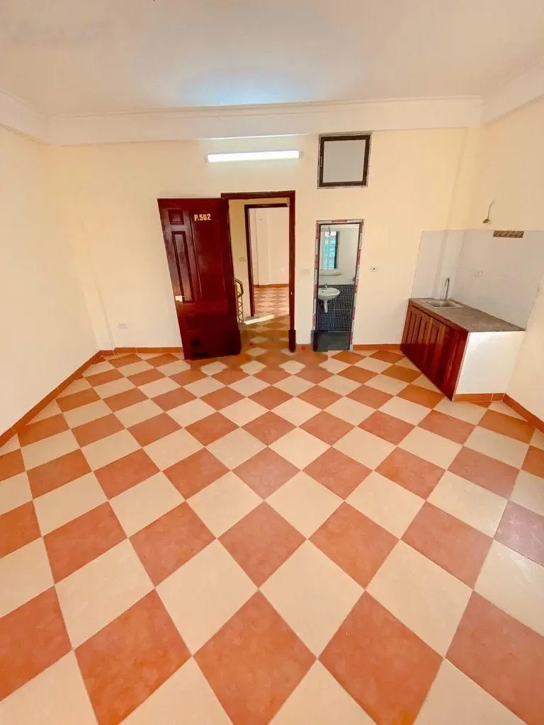 Bán nhà 45m2 x 5 tầng, 6 ngủ khép kín, ngõ phố Minh Khai, giá 7.95 tỷ
